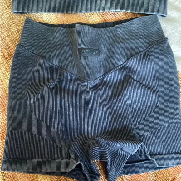 Charcoal gray stone washed Ribbed Two-Piece Set - Picture 4 of 8